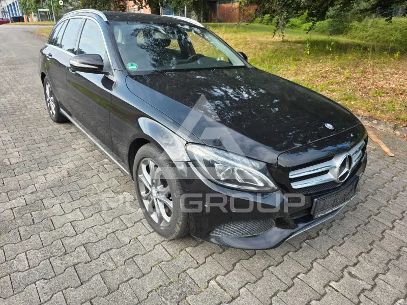 2015 Mercedes Benz C 220