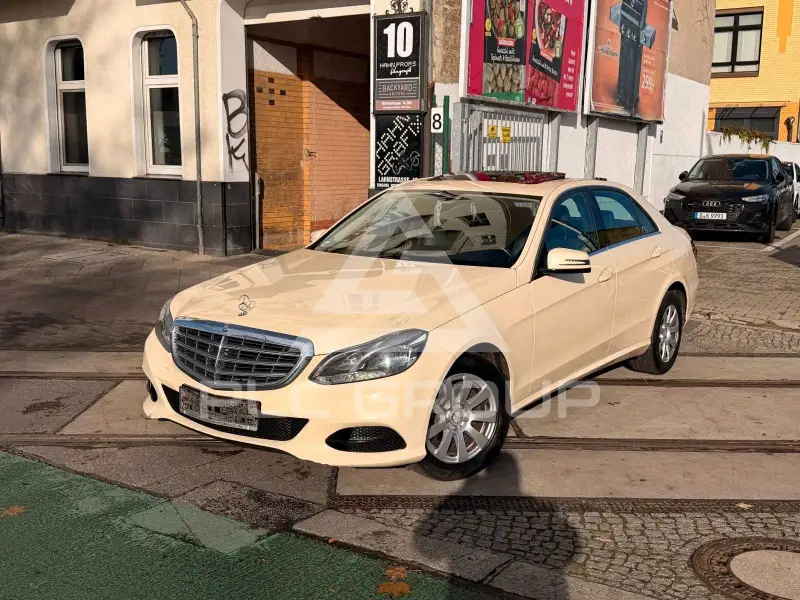 2015 Mercedes Benz E 200