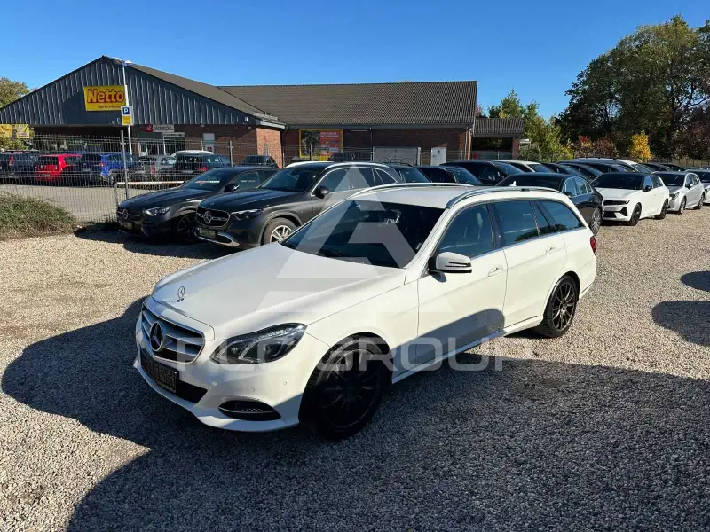 2015 Mercedes Benz E 200