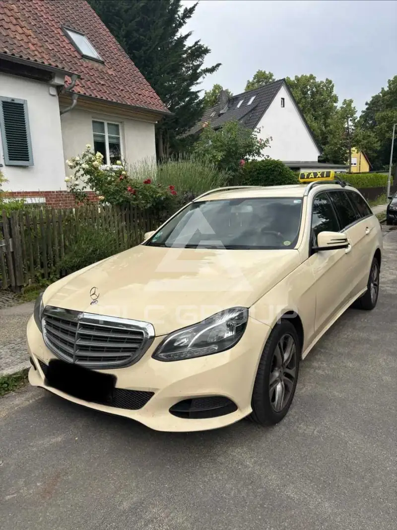 2015 Mercedes Benz E 200