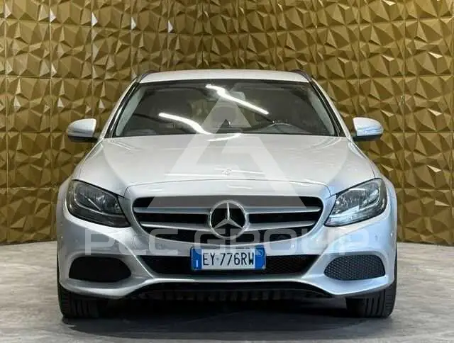 2015 Mercedes Benz C 200
