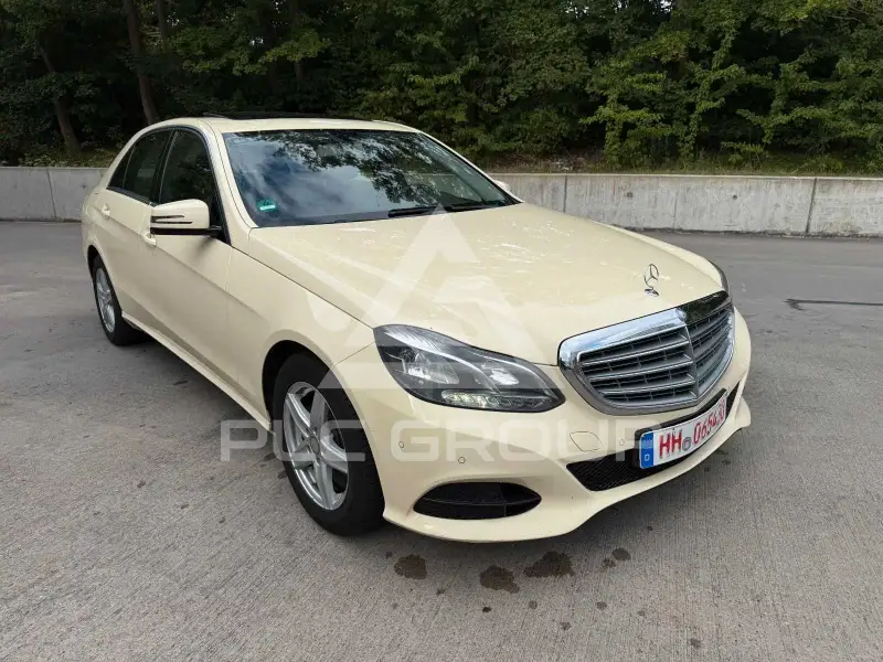 2015 Mercedes Benz E 220