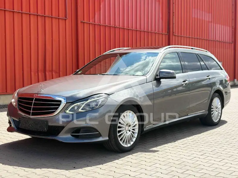 2015 Mercedes Benz E 220