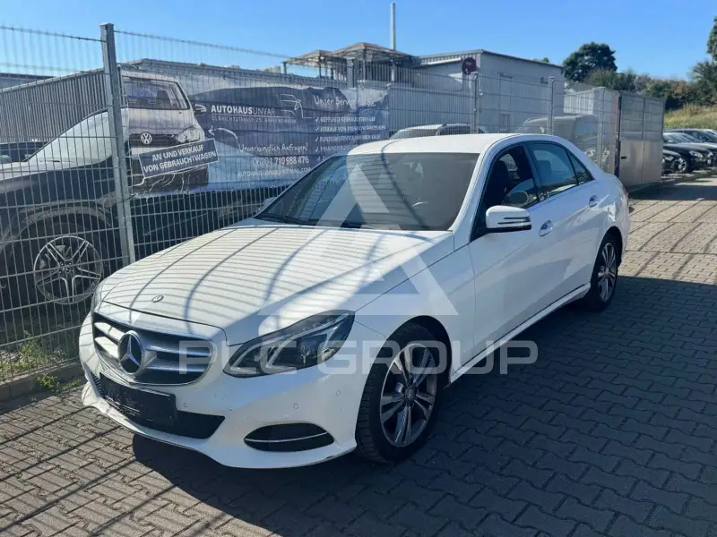 2015 Mercedes Benz E 220