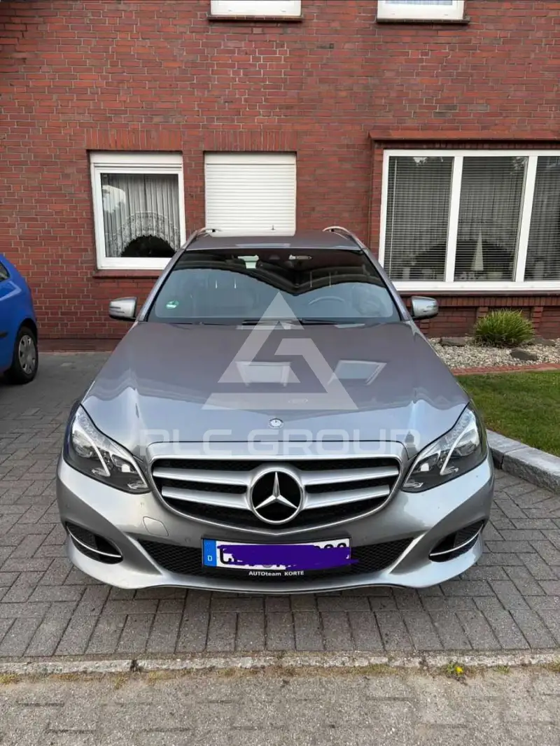 2015 Mercedes Benz E 220