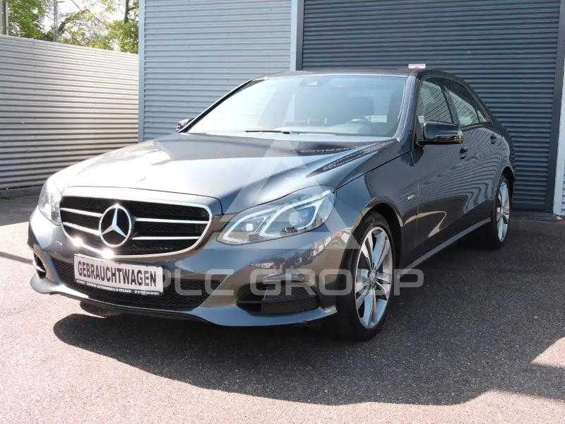 2015 Mercedes Benz E 220