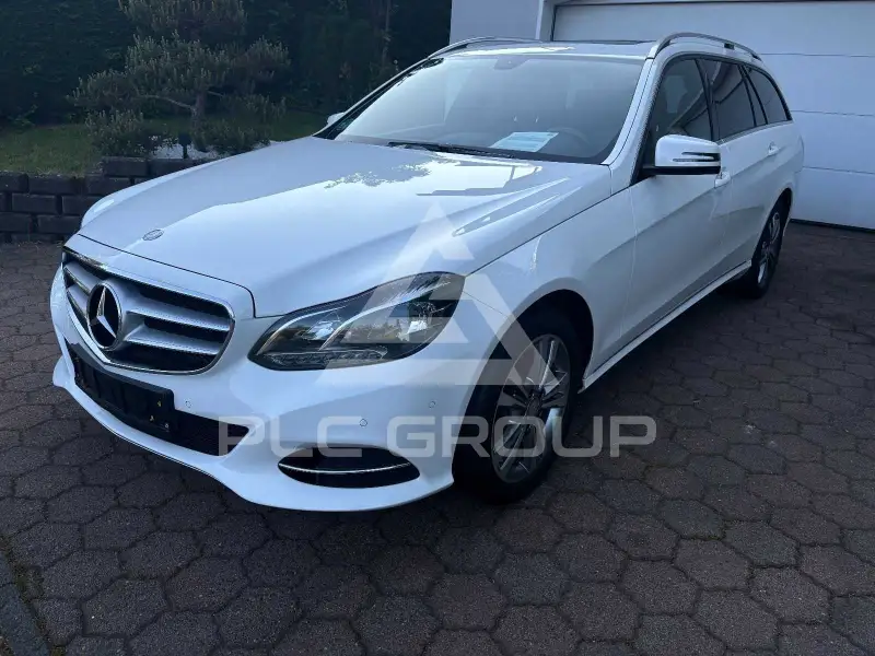 2015 Mercedes Benz E 220