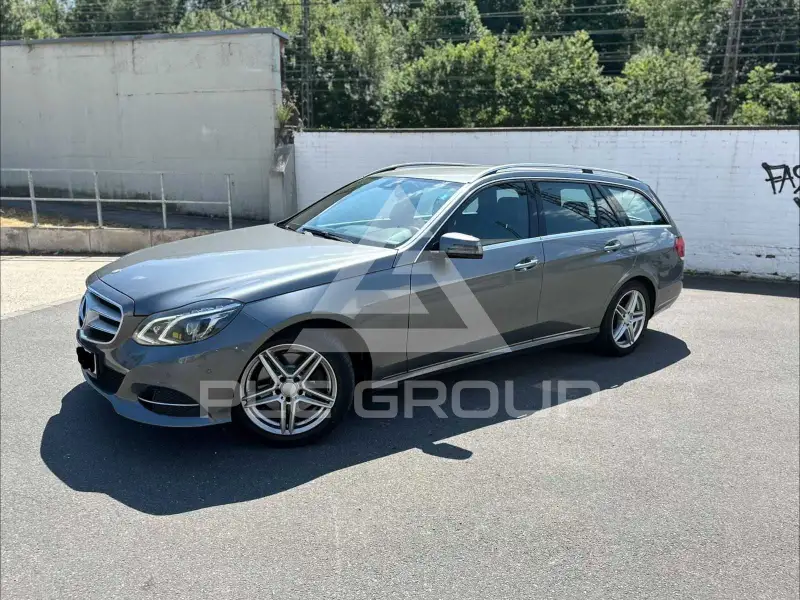 2015 Mercedes Benz E 220