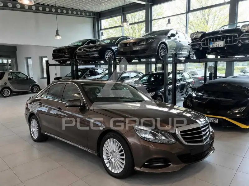 2015 Mercedes Benz E 220