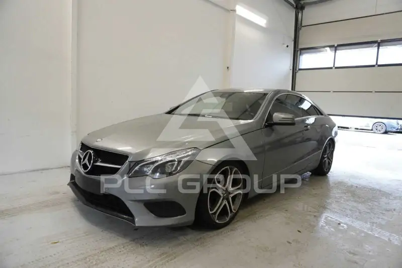 2015 Mercedes Benz E 220