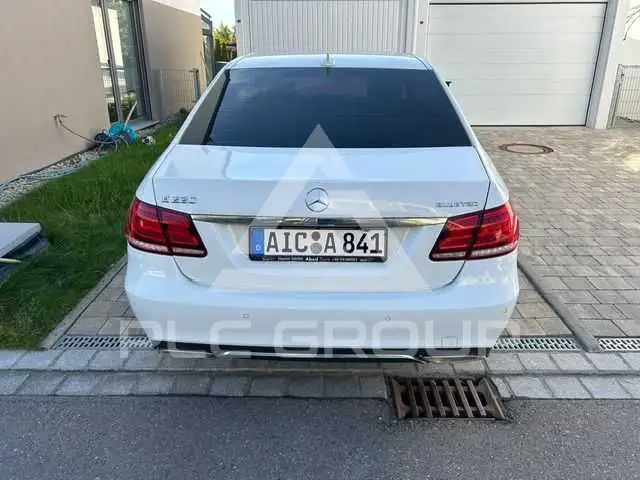 2015 Mercedes Benz E 220