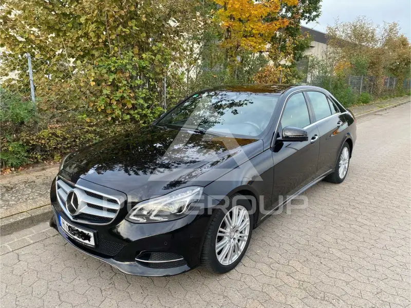 2015 Mercedes Benz E 220
