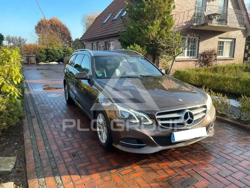 2015 Mercedes Benz E 220