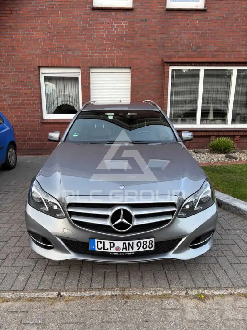 2015 Mercedes Benz E 220