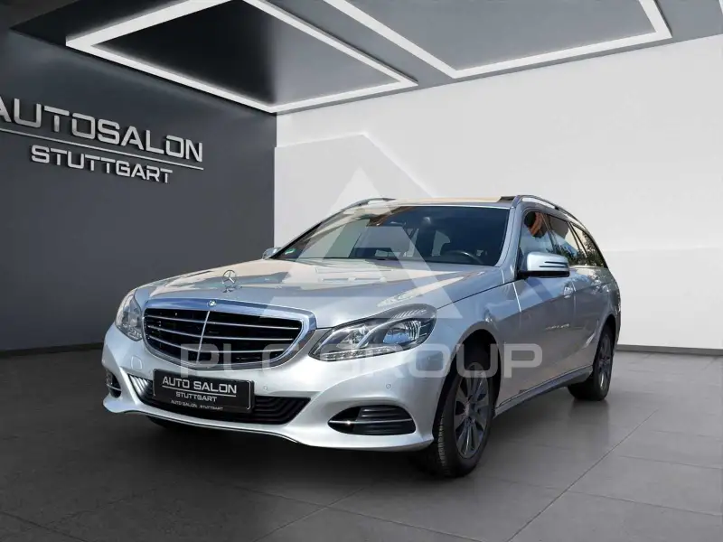 2015 Mercedes Benz E 220