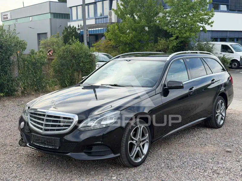 2015 Mercedes Benz E 220