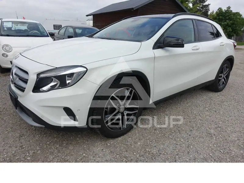 2015 Mercedes Benz GLA 200