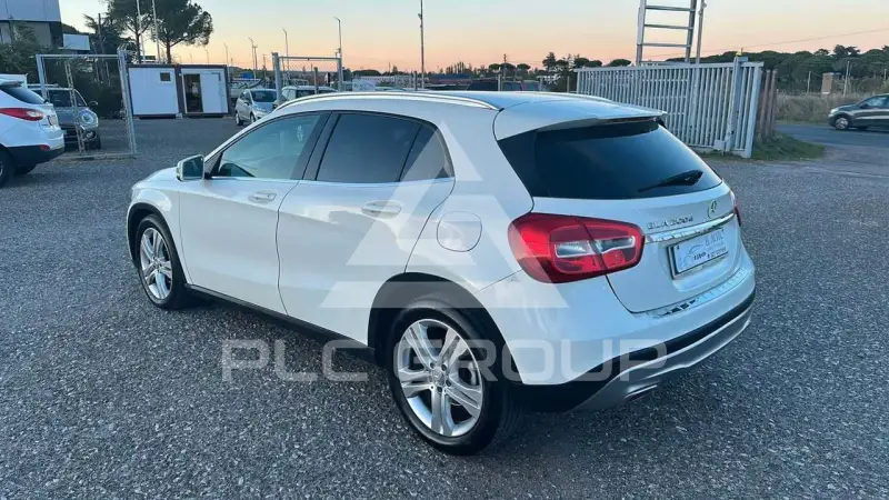 2015 Mercedes Benz GLA 200