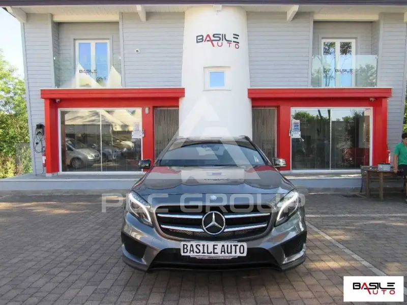 2015 Mercedes Benz GLA 200