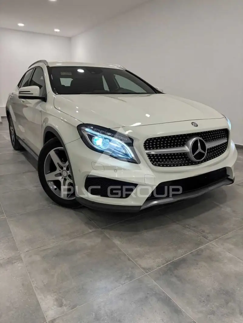 2015 Mercedes Benz GLA 200