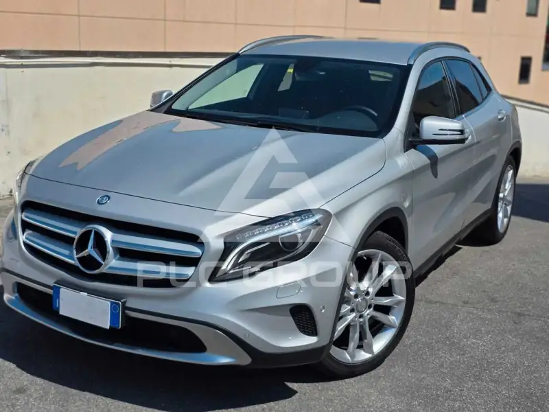 2015 Mercedes Benz GLA 200