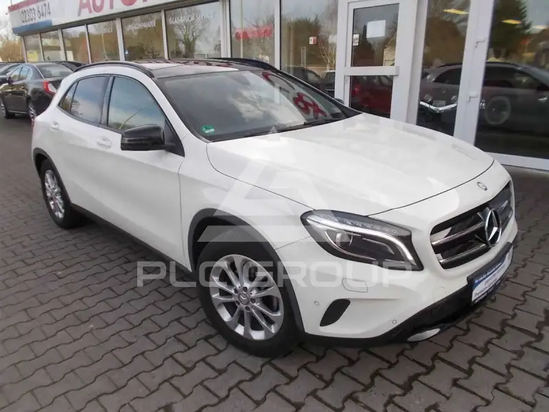 2015 Mercedes Benz GLA 200