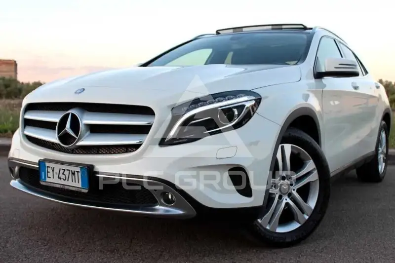 2015 Mercedes Benz GLA 200