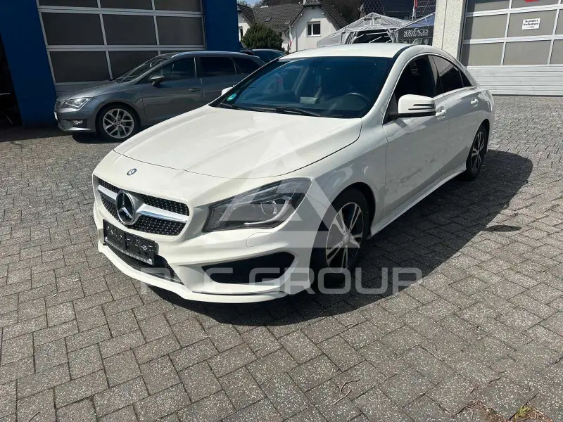 2015 Mercedes Benz CLA 180