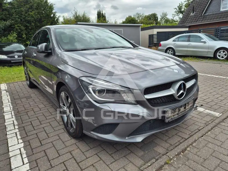 2015 Mercedes Benz CLA 180
