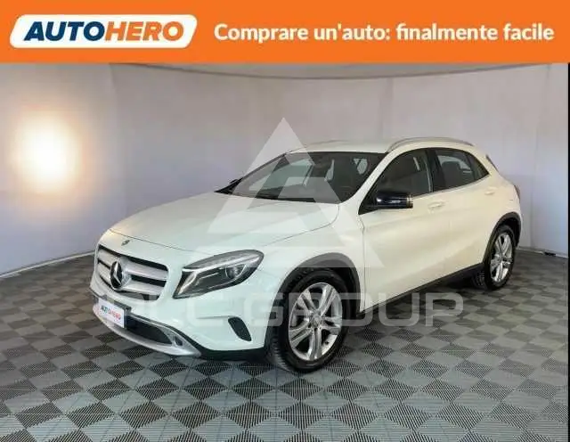 2015 Mercedes Benz GLA 220