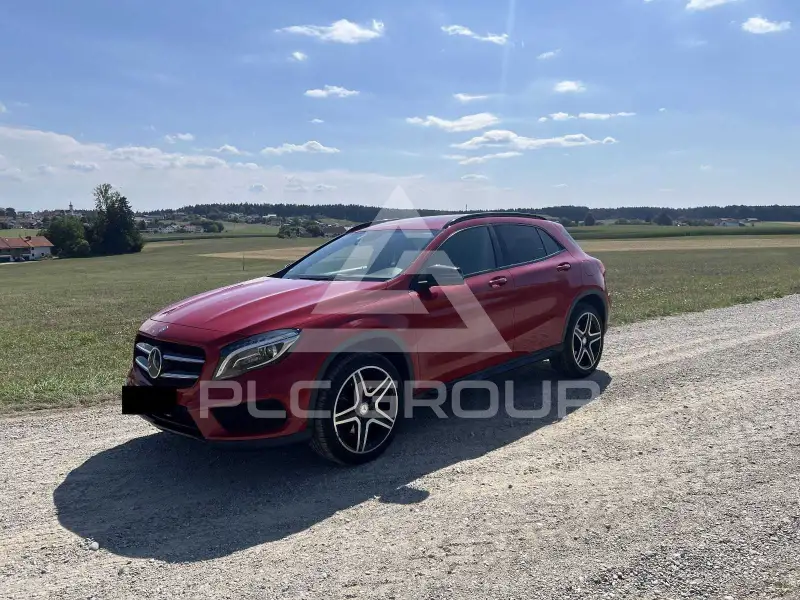2015 Mercedes Benz GLA 220