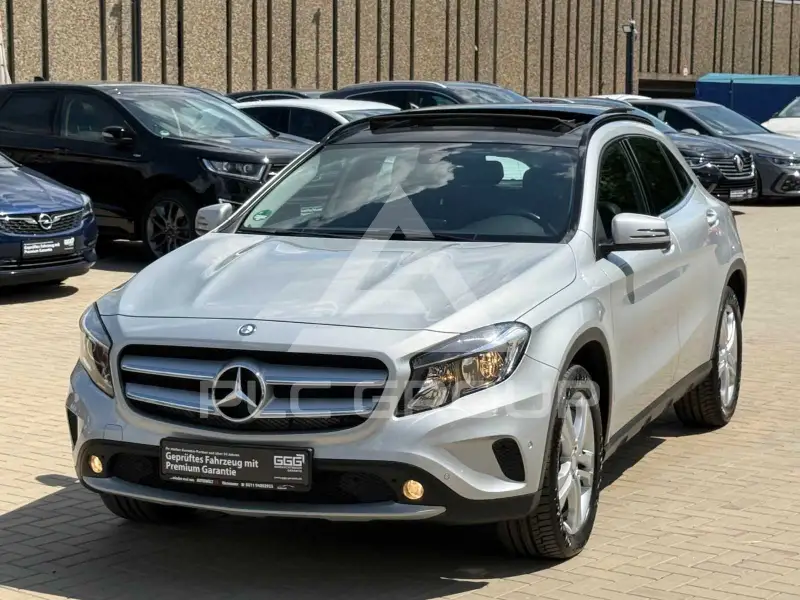 2015 Mercedes Benz GLA 220
