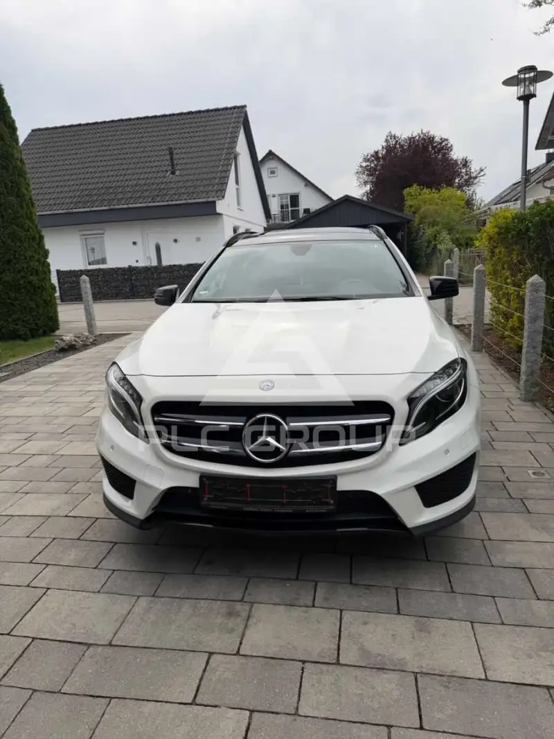 2015 Mercedes Benz GLA 220