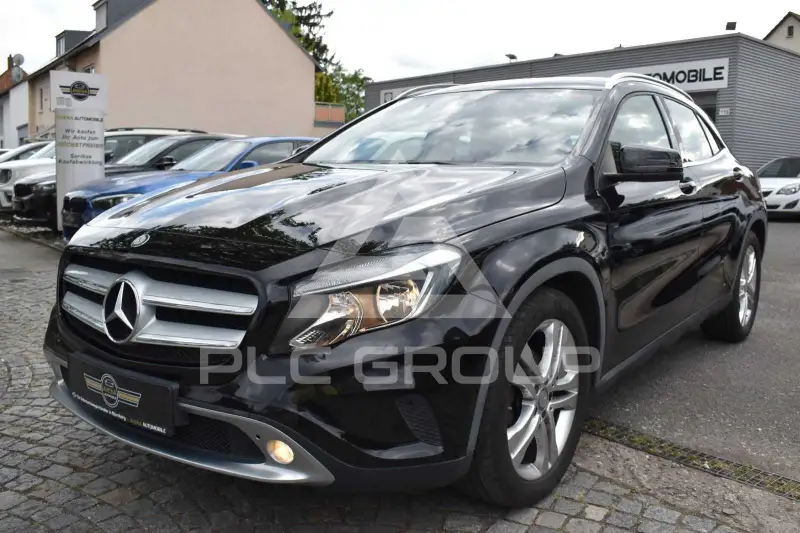 2015 Mercedes Benz GLA 220