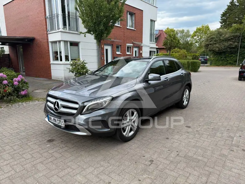 2015 Mercedes Benz GLA 220