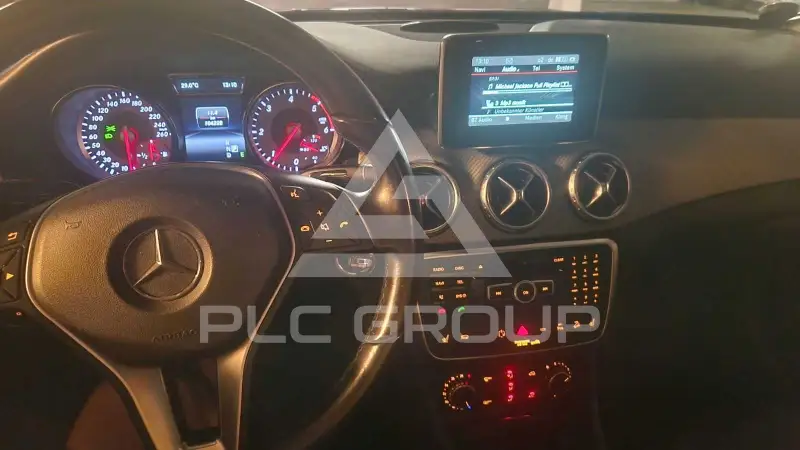 2015 Mercedes Benz GLA 220