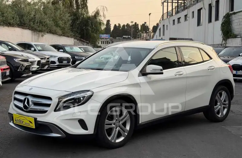 2015 Mercedes Benz GLA 220