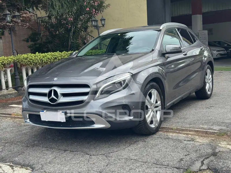 2015 Mercedes Benz GLA 220