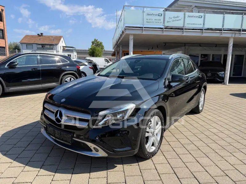 2015 Mercedes Benz GLA 220