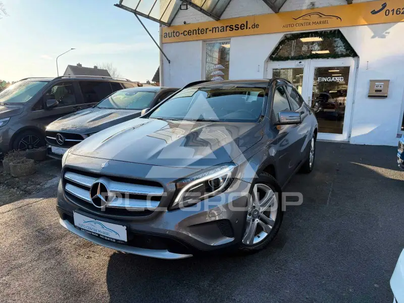 2015 Mercedes Benz GLA 220