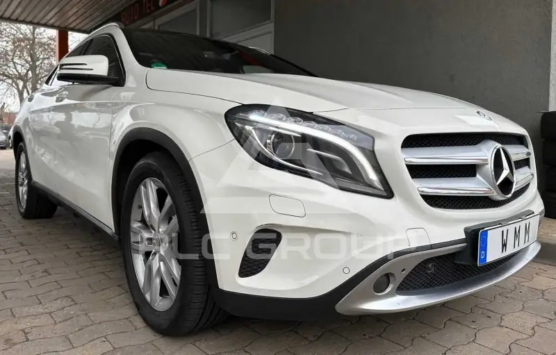 2015 Mercedes Benz GLA 220
