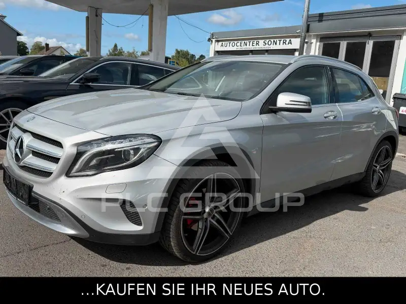 2015 Mercedes Benz GLA 220