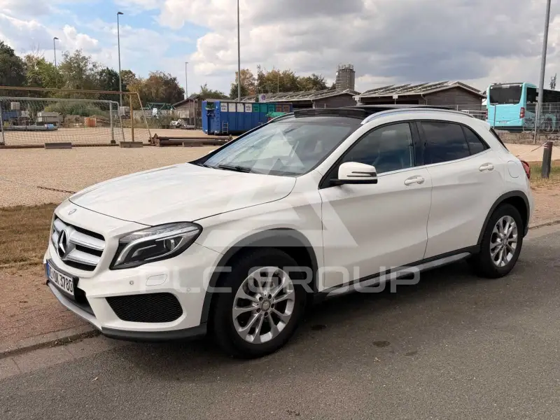 2015 Mercedes Benz GLA 220