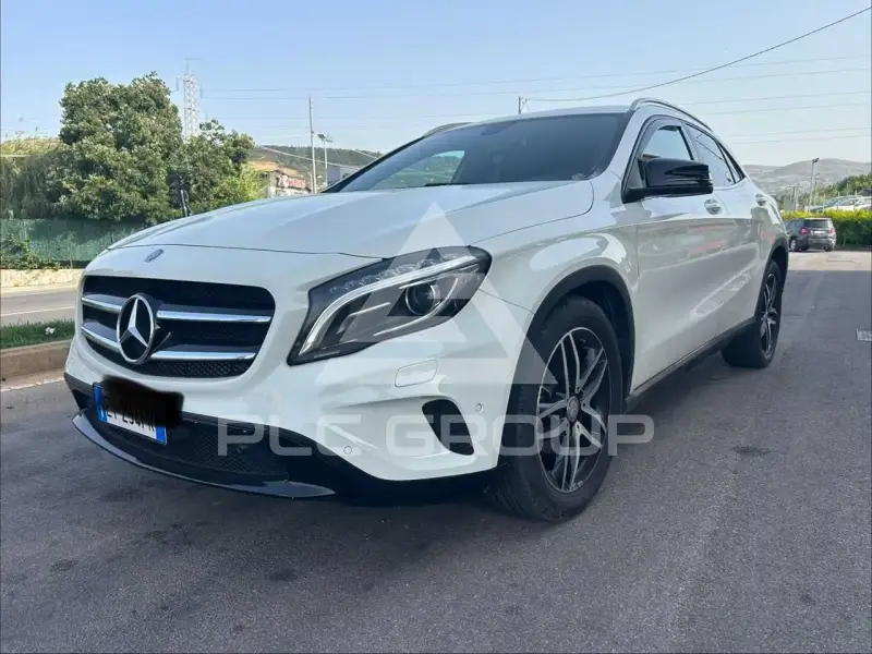 2015 Mercedes Benz GLA 220