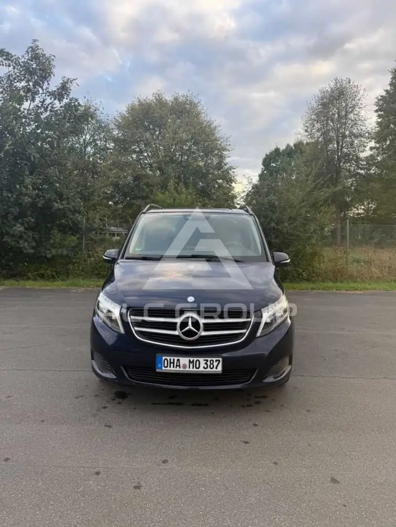 2015 Mercedes Benz V 220