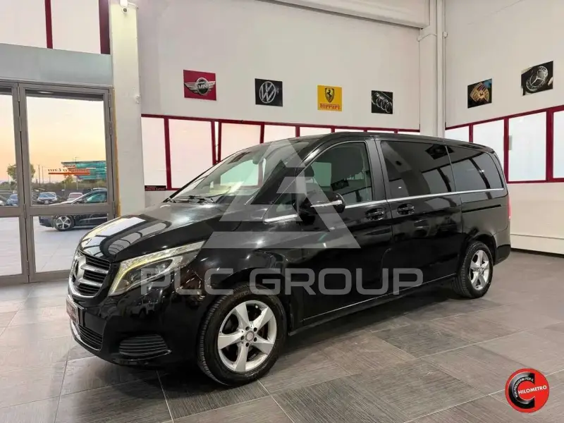 2015 Mercedes Benz V 220