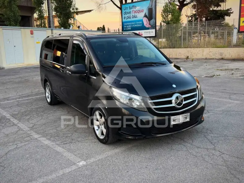 2015 Mercedes Benz V 220