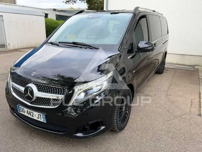 2015 Mercedes Benz V 220