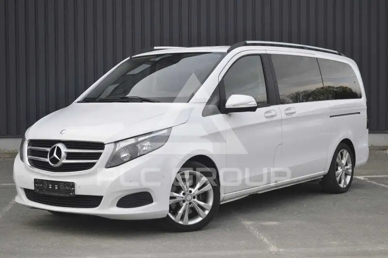 2015 Mercedes Benz V 220