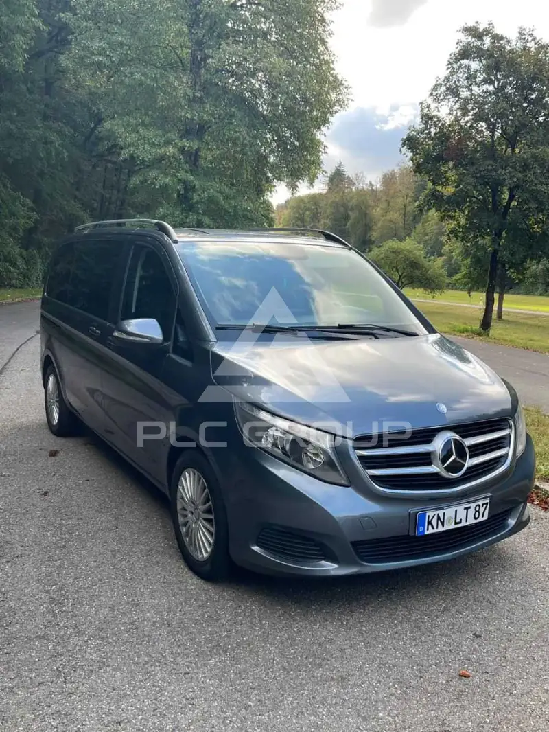 2015 Mercedes Benz V 220